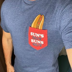 Punny “Sun’s Out Buns Out” T Shirt - Small